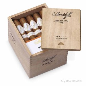 Davidoff Grand Cru No. 5--Box of 25